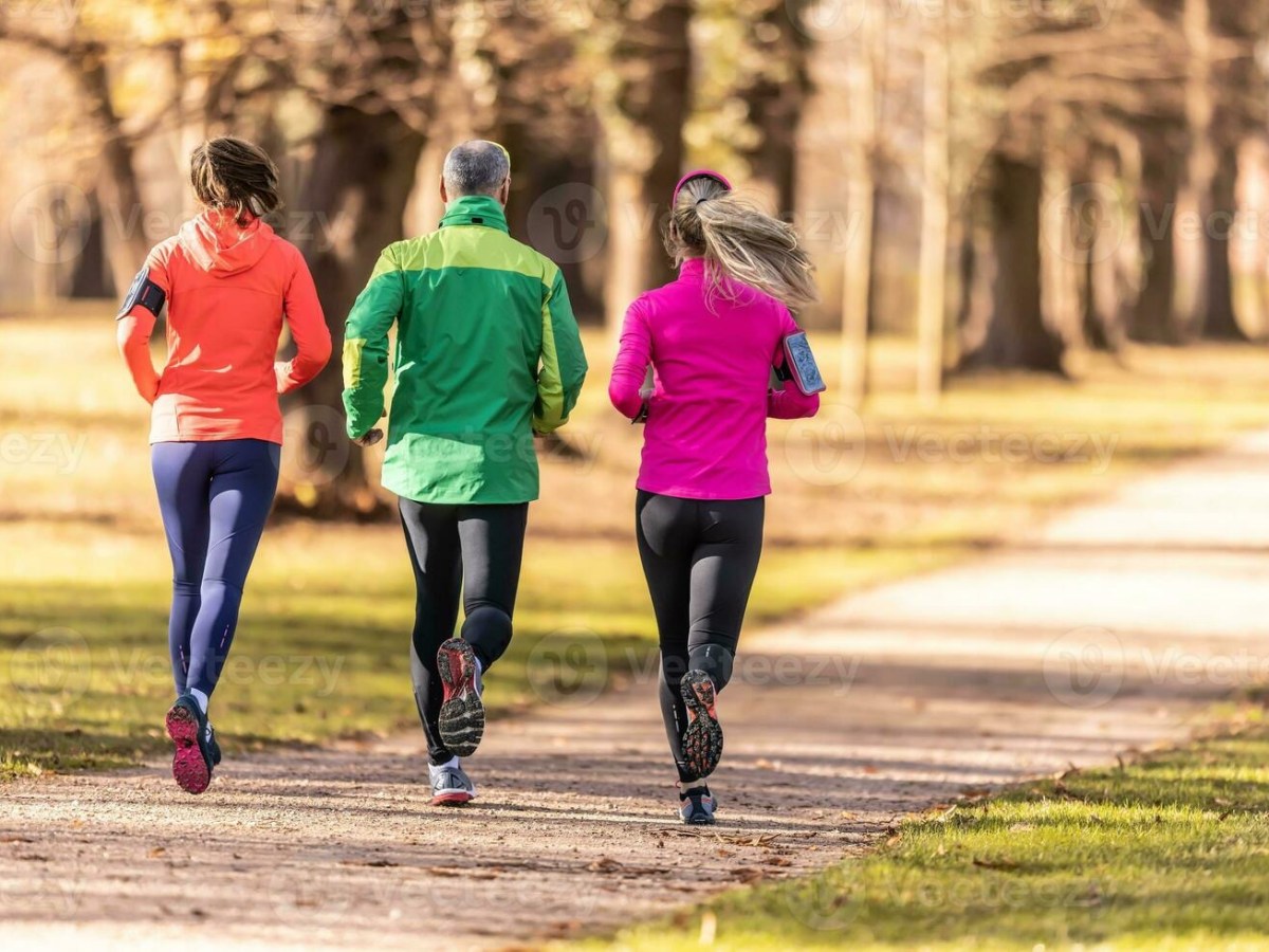 22 minutes of exercise per day ‘can offset negative impact of sitting&nbsp;down’